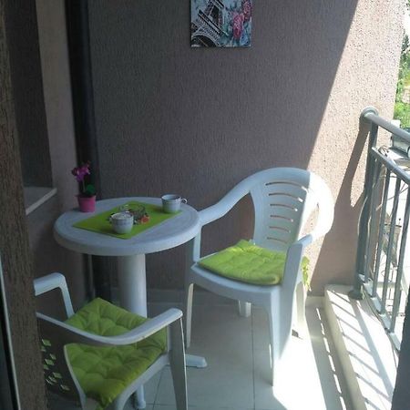 Cozy Apartment Saint Sofia 써니비치 외부 사진