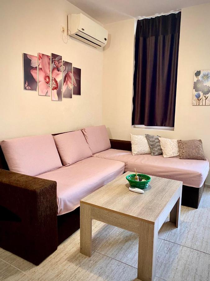 Cozy Apartment Saint Sofia 써니비치 외부 사진