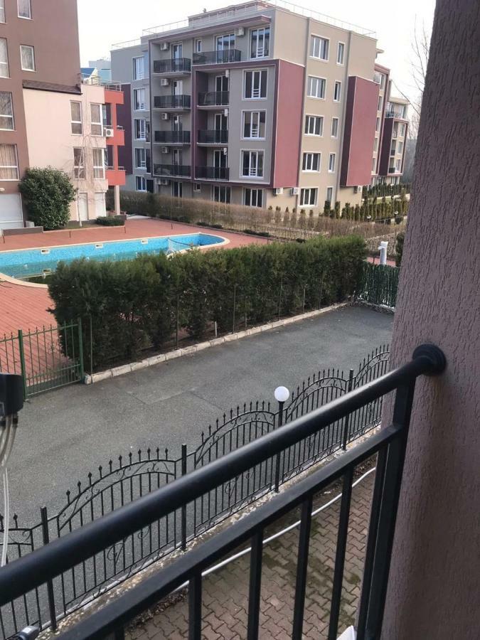 Cozy Apartment Saint Sofia 써니비치 외부 사진