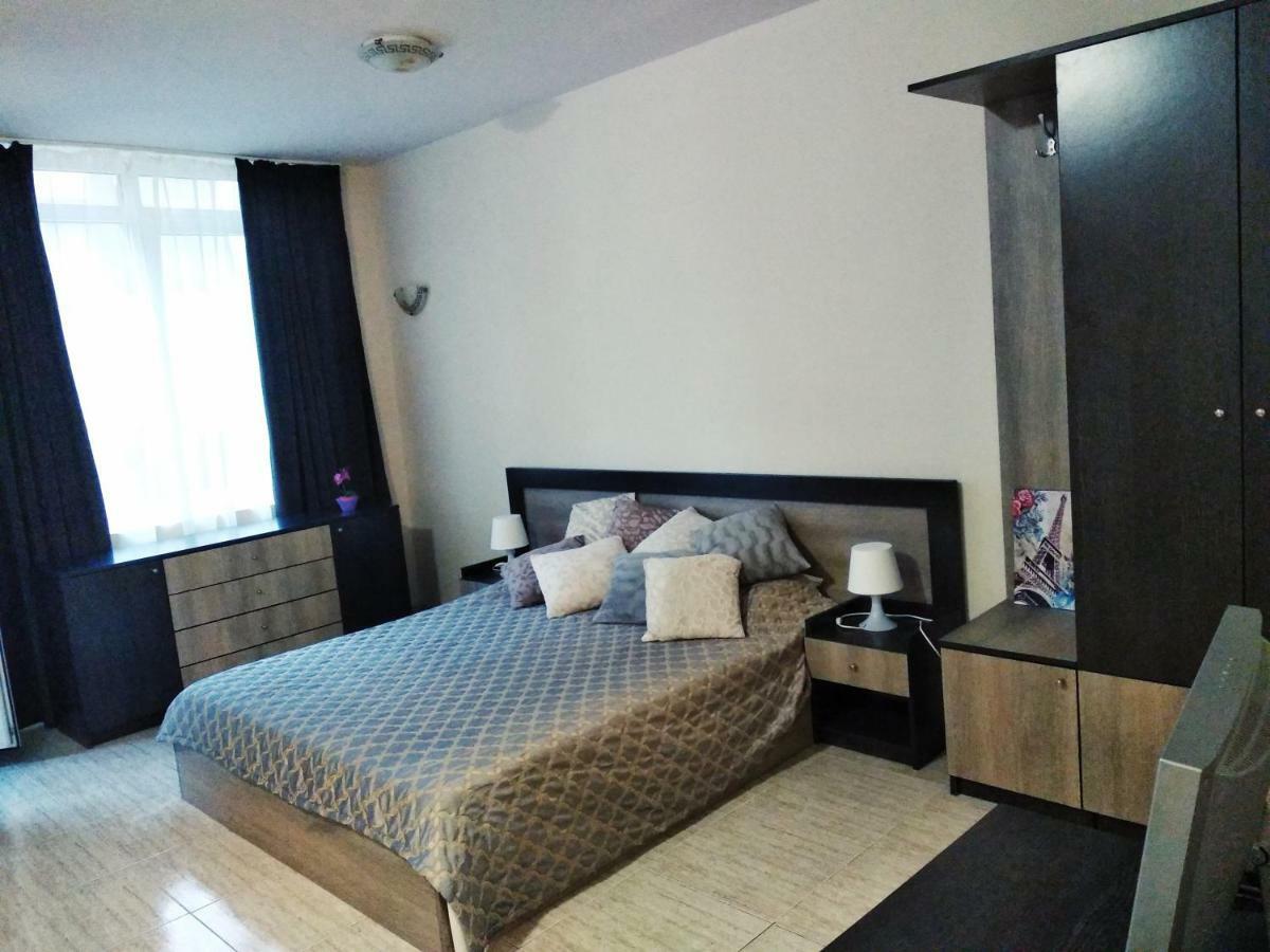Cozy Apartment Saint Sofia 써니비치 외부 사진
